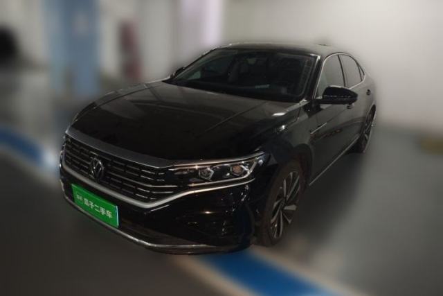 Used Volkswagen Passat 2023 Facelift 330TSI Luxury Edition