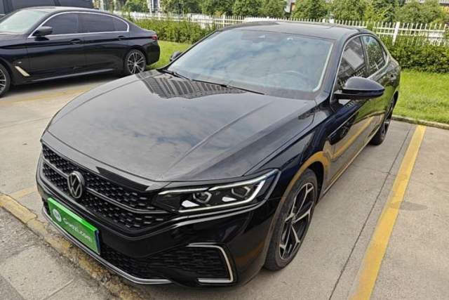 Used Volkswagen Passat 2023 Restyled 330TSI Starry Luxury Edition