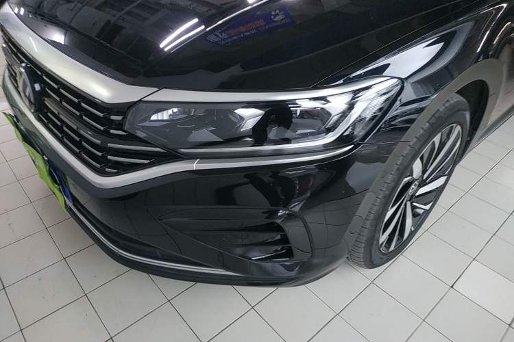 Used Volkswagen Passat 2023 Revised 330TSI Elite Edition Left Front Headlight