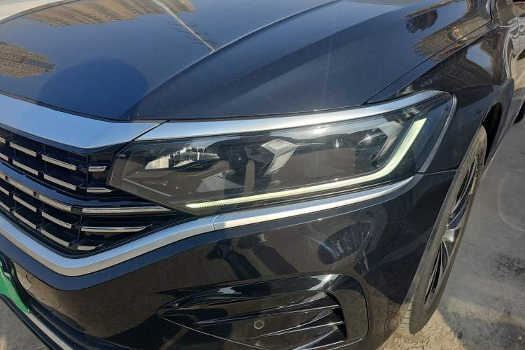 Used Volkswagen Passat 2023 Revised 330TSI Elite Edition Left Front Headlight