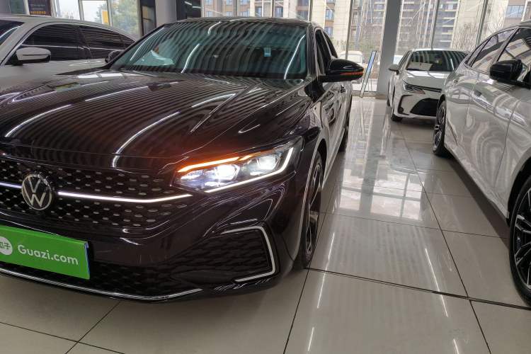Used Volkswagen Passat 2023 Restyled 330TSI Starry Luxury Edition Left Front Headlight