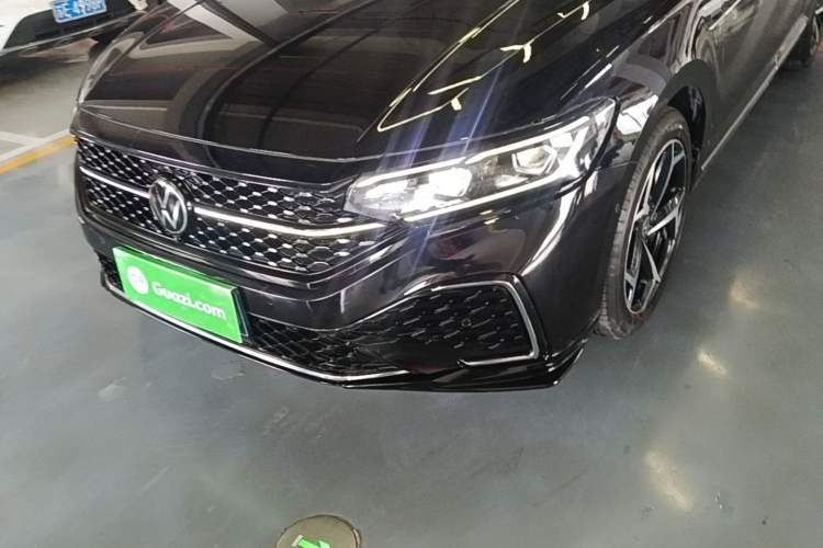 Used Volkswagen Passat 2023 330TSI Starry Luxury Edition Left Front Headlight