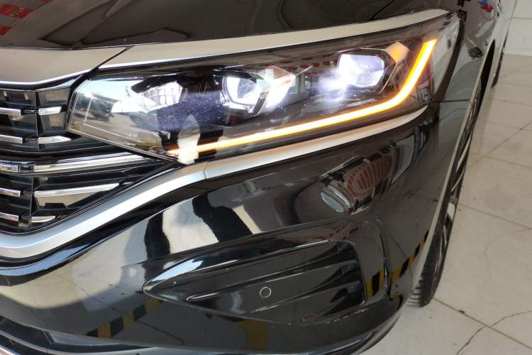 Used Volkswagen Passat 2023 Revised 330TSI Elite Edition Left Front Headlight