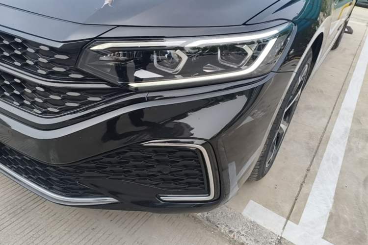 Used Volkswagen Passat 2023 Restyled 330TSI Starry Luxury Edition Left Front Headlight