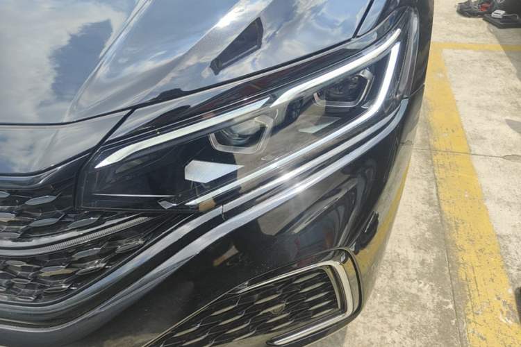 Used Volkswagen Passat 2023 Restyled 330TSI Starry Luxury Edition Left Front Headlight