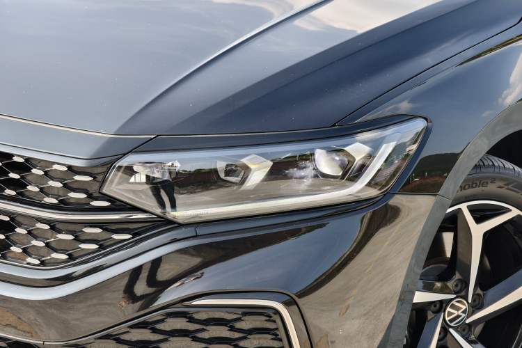 Used Volkswagen Passat 2023 Revised 330TSI Starry Elite Edition Left Front Headlight