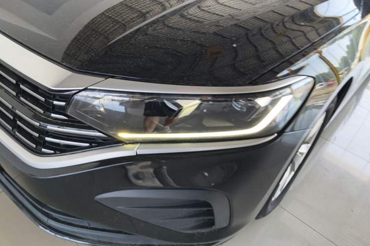 Used Volkswagen Passat 2023 280TSI Business Edition Left Front Headlight