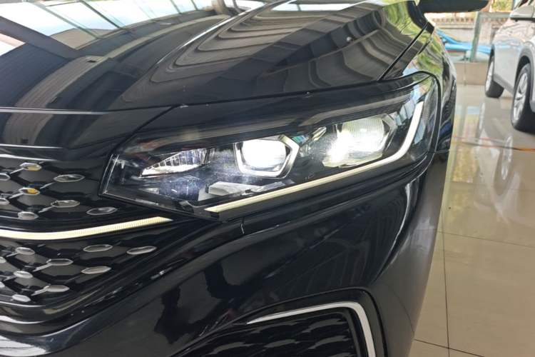 Used Volkswagen Passat 2023 330TSI Starry Luxury Edition Left Front Headlight