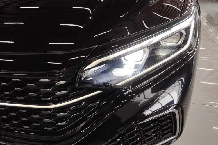 Used Volkswagen Passat 2023 330TSI Starry Luxury Edition Left Front Headlight
