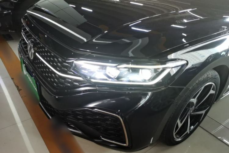 Used Volkswagen Passat 2023 Restyled 330TSI Starry Luxury Edition Left Front Headlight
