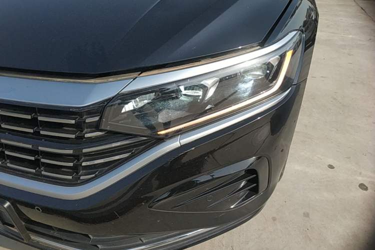Used Volkswagen Passat 2023 Revised 330TSI Elite Edition Left Front Headlight