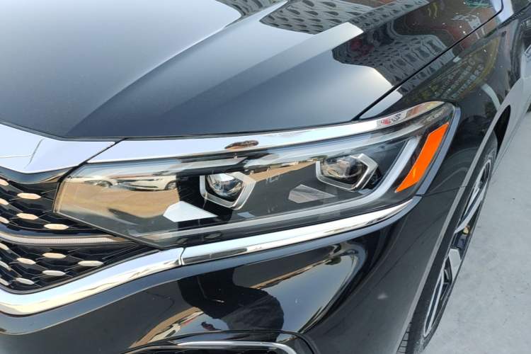 Used Volkswagen Passat 2023 Restyled 330TSI Starry Luxury Edition Left Front Headlight