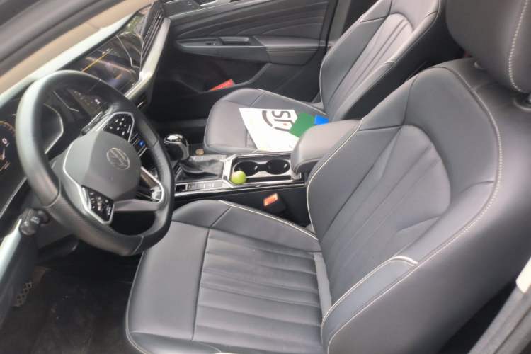 Used Volkswagen Passat 2023 Revised 330TSI Elite Edition Left Front Seat