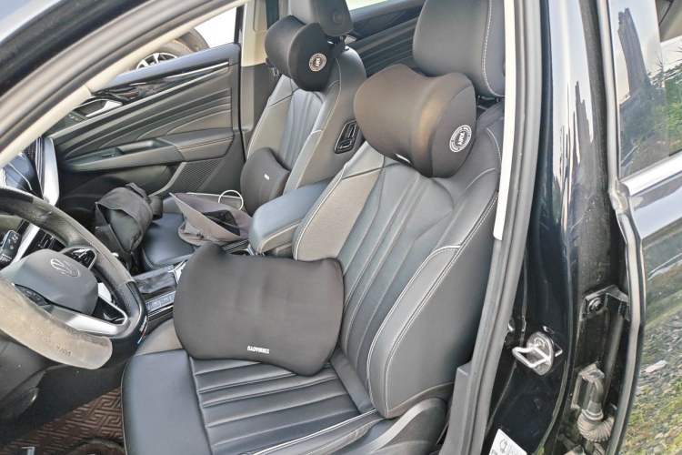 Used Volkswagen Passat 2023 330TSI Starry Elite Edition Left Front Seat