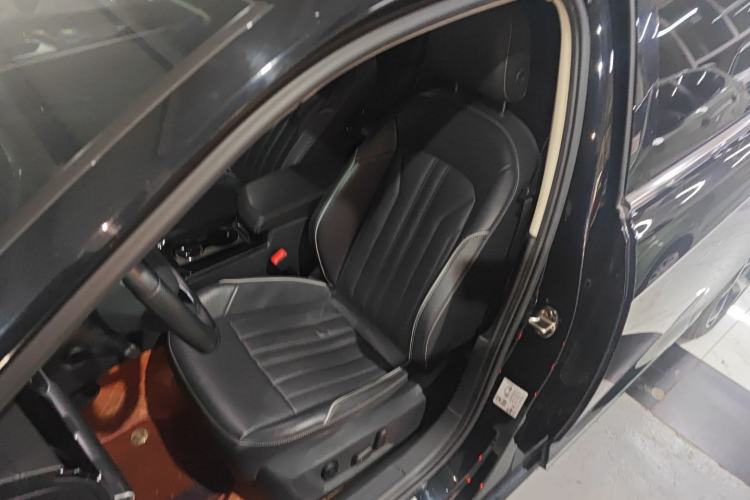 Used Volkswagen Passat 2023 Revised 330TSI Starry Elite Edition Left Front Seat