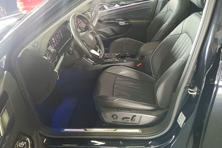 Used Volkswagen Passat 2023 330TSI Starry Luxury Edition Left Front Seat