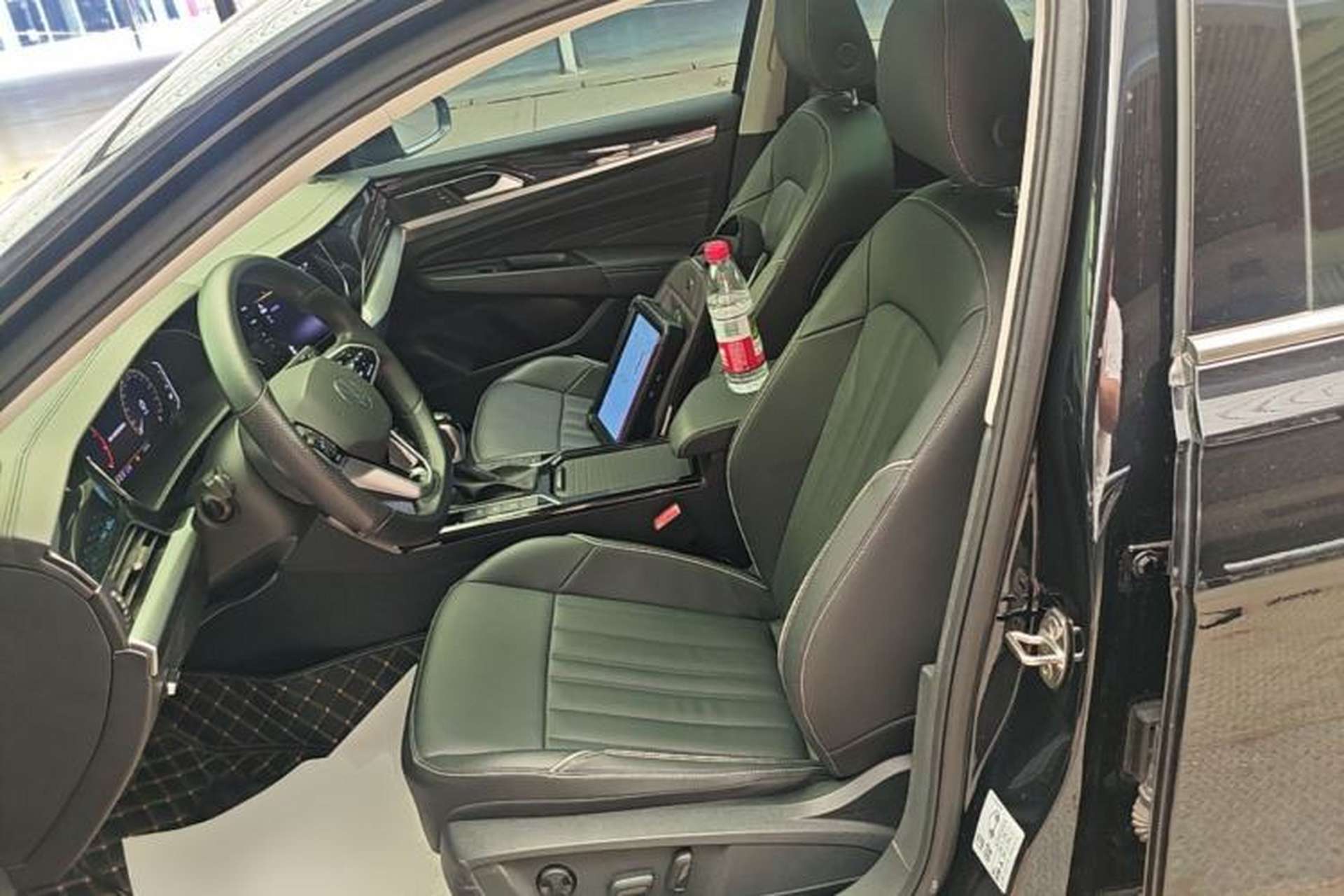 Used Volkswagen Passat 2023 Revised 330TSI Starry Elite Edition Left Front Seat