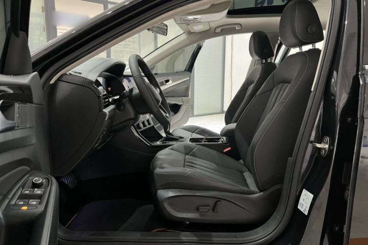 Used Volkswagen Passat 2023 Revised Version 280TSI Business Edition Left Front Seat