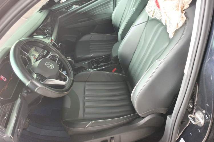 Used Volkswagen Passat 2023 Revised 330TSI Elite Edition Left Front Seat