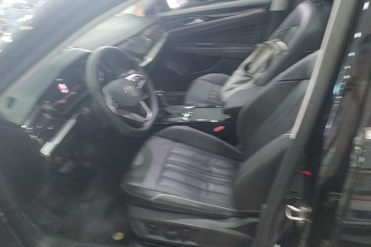 Used Volkswagen Passat 2023 330TSI Starry Elite Edition Left Front Seat