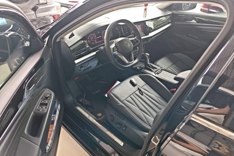 Used Volkswagen Passat 2023 Restyled 330TSI Starry Luxury Edition Left Front Seat