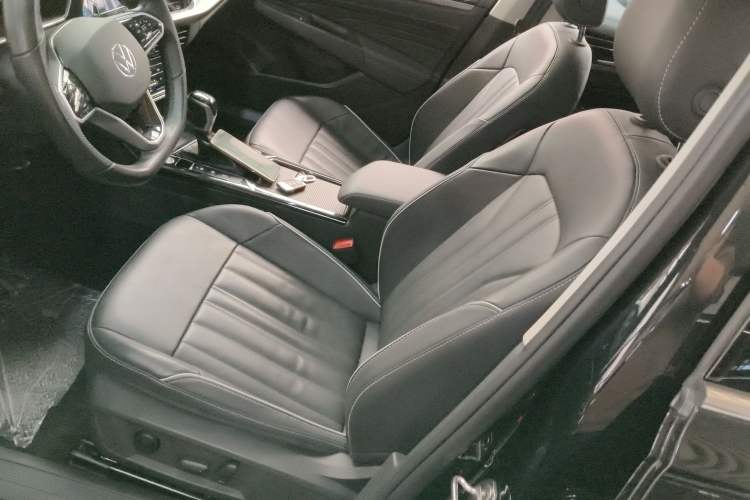 Used Volkswagen Passat 2023 330TSI Starry Elite Edition Left Front Seat
