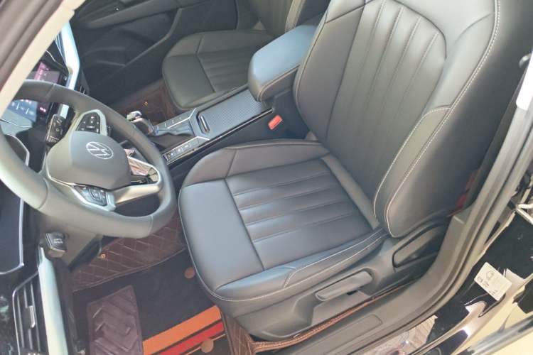 Used Volkswagen Passat 2023 280TSI Business Edition Left Front Seat