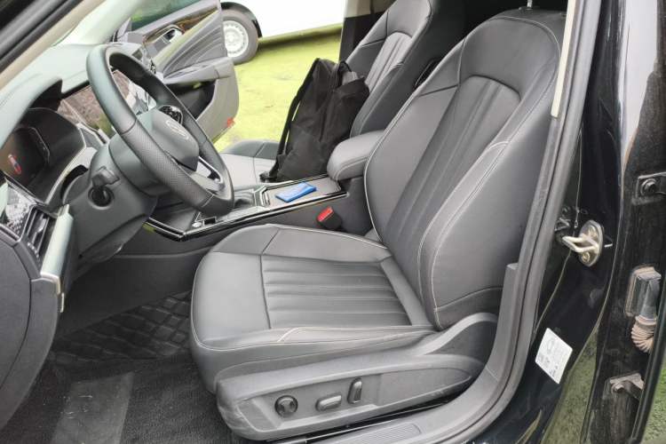 Used Volkswagen Passat 2023 Revised 330TSI Elite Edition Left Front Seat