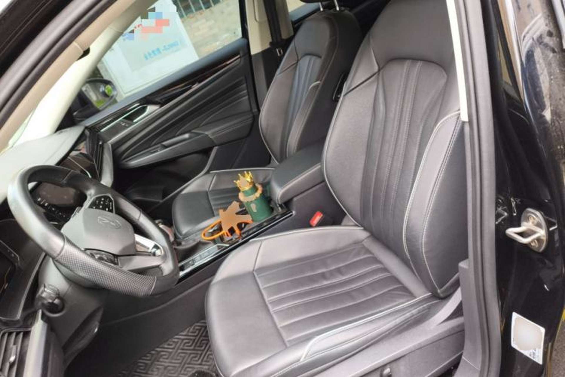 Used Volkswagen Passat 2023 330TSI Elite Edition Left Front Seat
