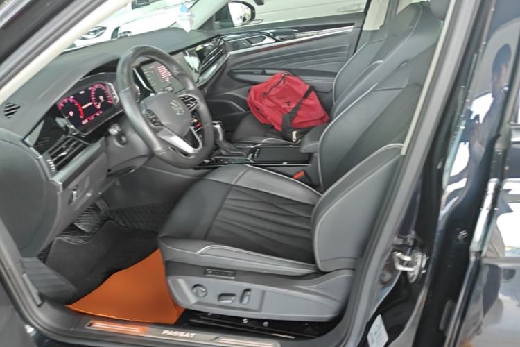 Used Volkswagen Passat 2023 Restyled 330TSI Starry Luxury Edition Left Front Seat