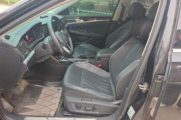 Used Volkswagen Passat 2023 330TSI Starry Luxury Edition Left Front Seat