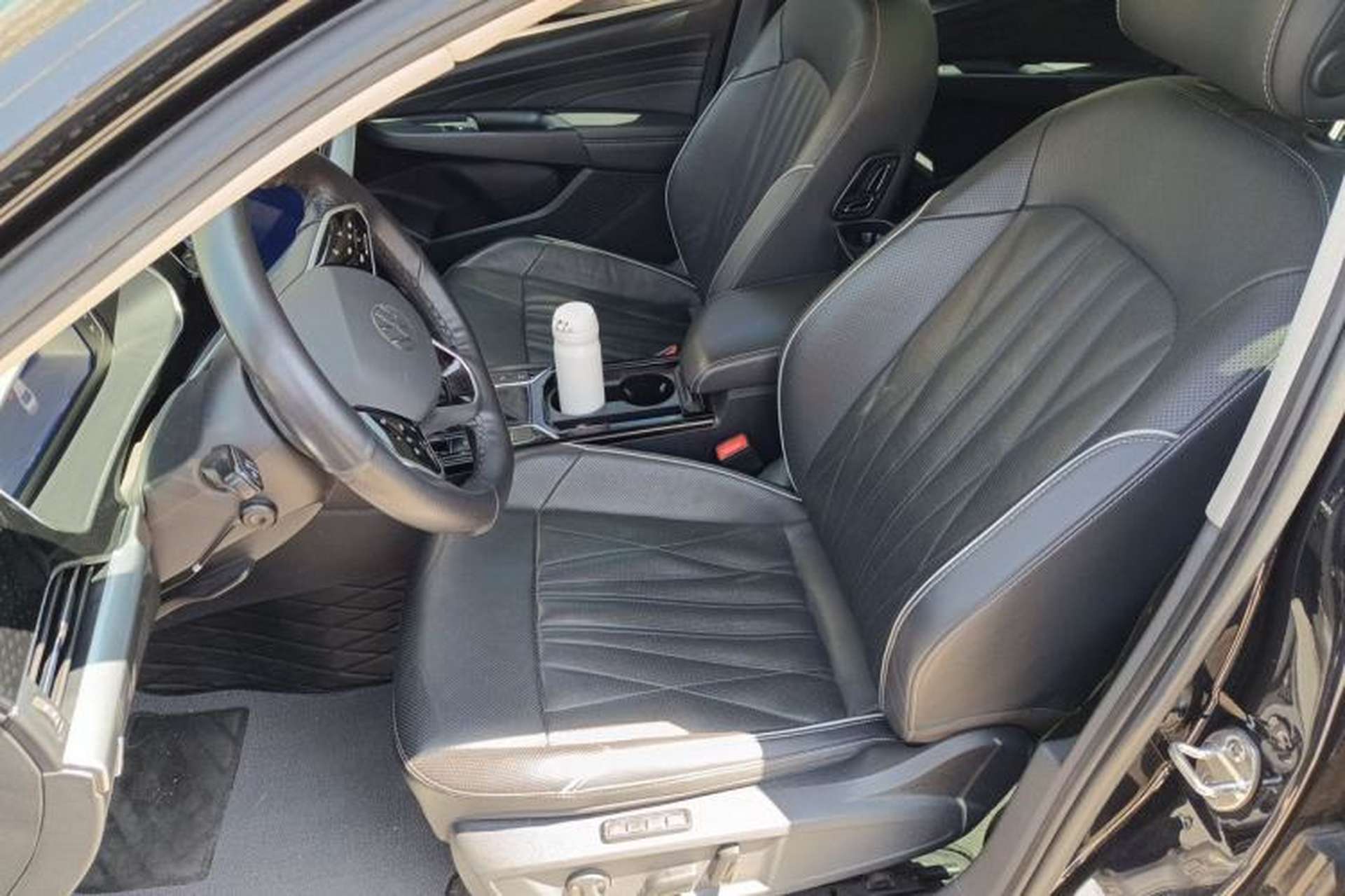 Used Volkswagen Passat 2023 330TSI Luxury Edition Left Front Seat