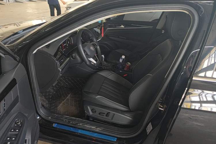 Used Volkswagen Passat 2023 Revised 330TSI Starry Elite Edition Left Front Seat