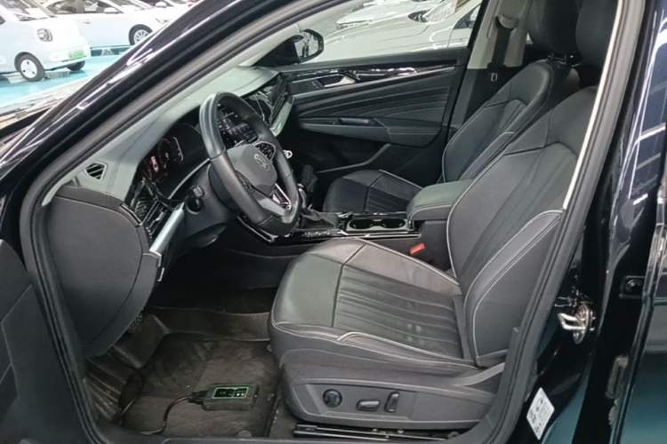 Used Volkswagen Passat 2023 330TSI Starry Elite Edition Left Front Seat