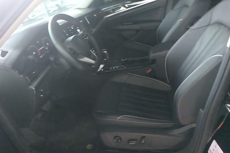 Used Volkswagen Passat 2023 Revised 330TSI Starry Elite Edition Left Front Seat