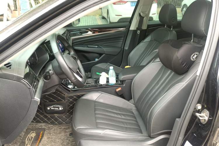 Used Volkswagen Passat 2023 330TSI Starry Elite Edition Left Front Seat