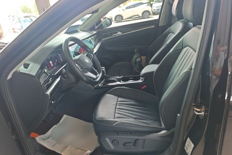 Used Volkswagen Passat 2023 330TSI Starry Luxury Edition Left Front Seat