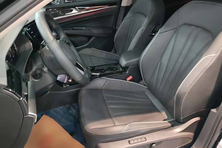 Used Volkswagen Passat 2023 Revised 380TSI Luxury Edition Left Front Seat