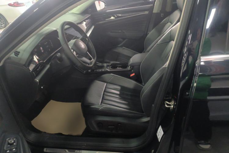 Used Volkswagen Passat 2023 330TSI Starry Elite Edition Left Front Seat