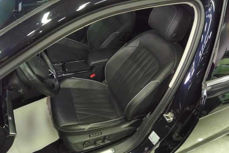 Used Volkswagen Passat 2023 330TSI Starry Luxury Edition Left Front Seat