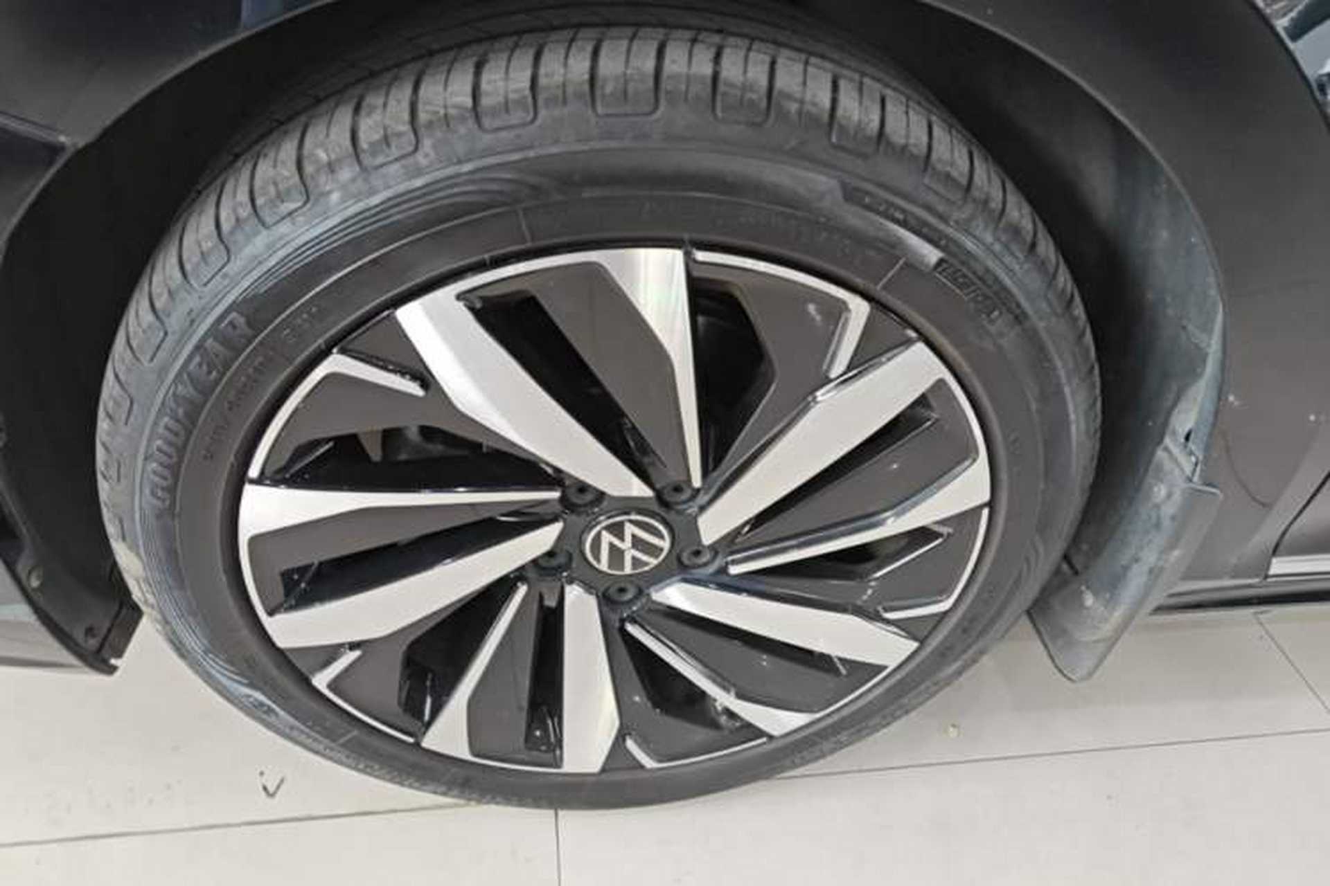Used Volkswagen Passat 2023 380TSI Flagship Edition Left Front Wheel Hub
