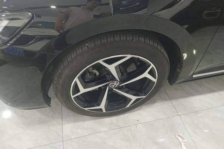 Used Volkswagen Passat 2023 330TSI Starry Elite Edition Left Front Wheel Hub
