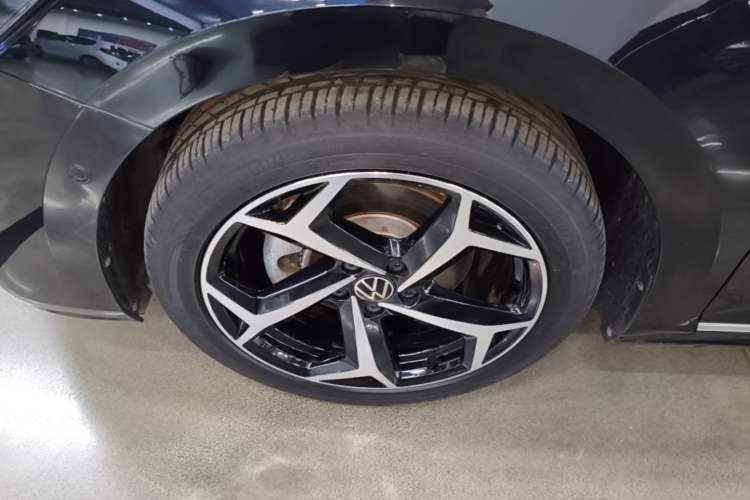 Used Volkswagen Passat 2023 Restyled 330TSI Starry Luxury Edition Left Front Wheel Hub