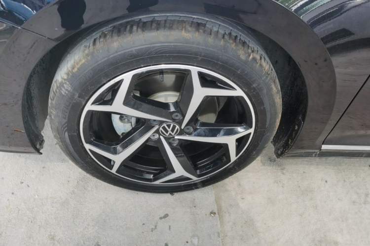 Used Volkswagen Passat 2023 Revised 330TSI Starry Elite Edition Left Front Wheel Hub
