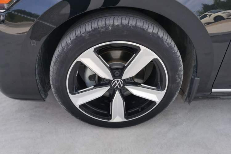 Used Volkswagen Passat 2023 Restyled 330TSI Starry Luxury Edition Left Front Wheel Hub