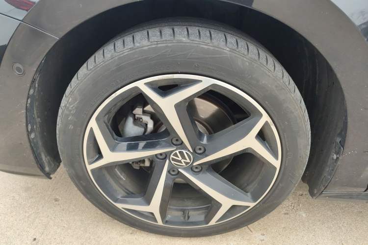 Used Volkswagen Passat 2023 Restyled 330TSI Starry Luxury Edition Left Front Wheel Hub