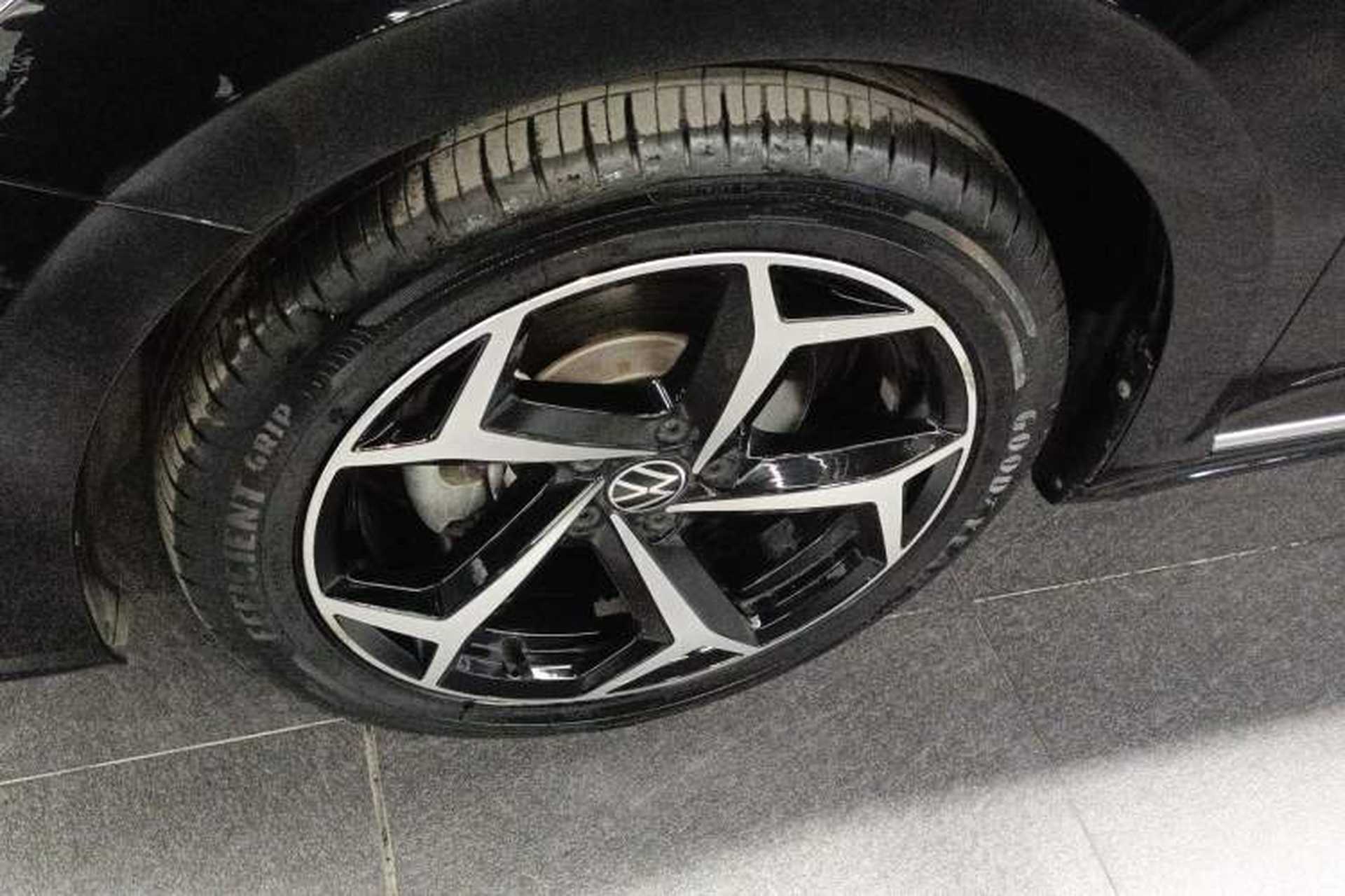 Used Volkswagen Passat 2023 Revised 330TSI Starry Elite Edition Left Front Wheel Hub