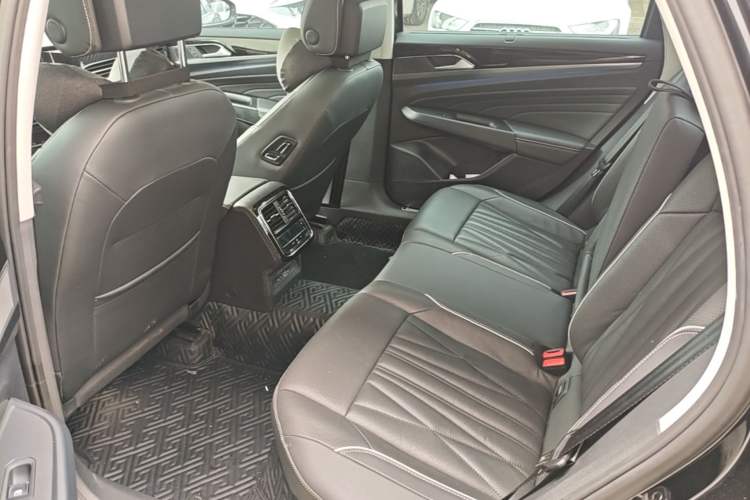 Used Volkswagen Passat 2023 Facelift 330TSI Luxury Edition Left Rear Seat