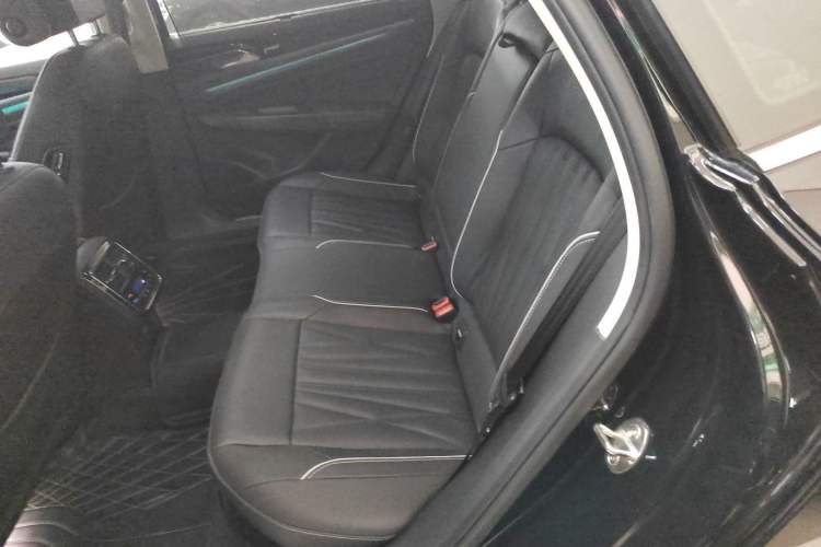 Used Volkswagen Passat 2023 Facelift 330TSI Luxury Edition Left Rear Seat