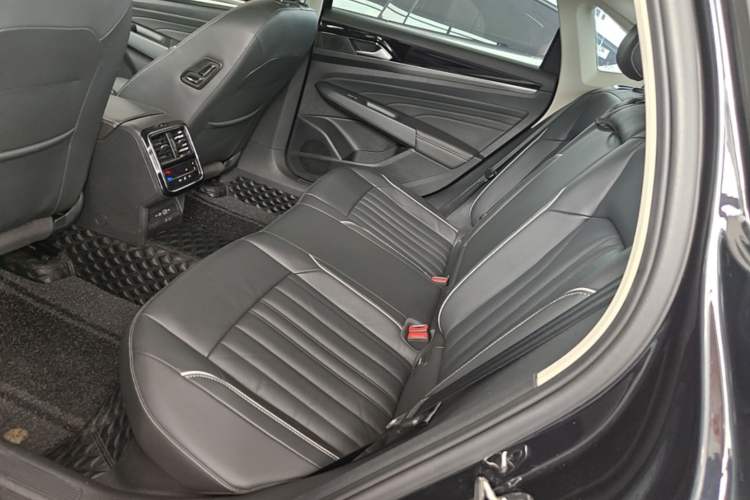 Used Volkswagen Passat 2023 330TSI Elite Edition Left Rear Seat